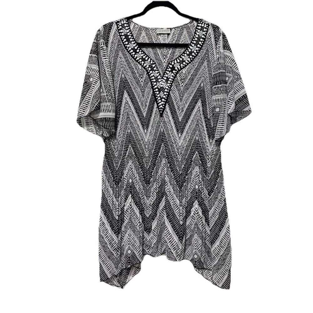Catherines 2X Black White Chevron Embellished Top V Neck Pleated Short Sleeve